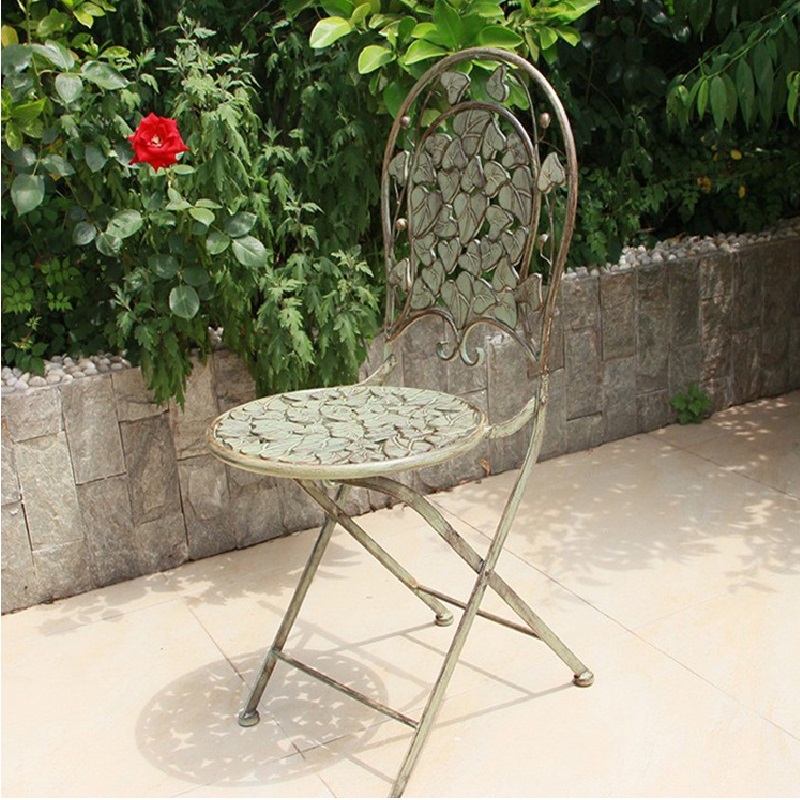 Old Courtyard Retro Iron Table - Outdoor Furniture Europe recension och pris